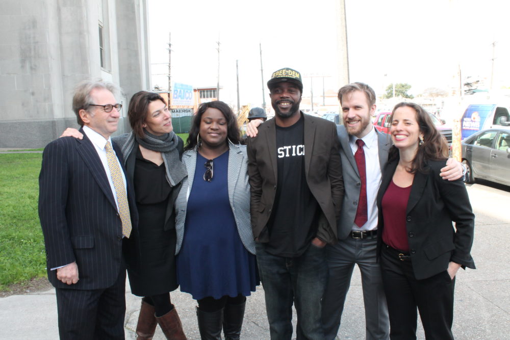 After exoneration, Robert Jones stands with his legal team including Innocence Project Co-Director Barry Scheck, Innocence Project New Orleans Executive Director Emily Maw, Kirschelle McGowan, Richard Davis, and Innocence Project Senior Attorney Nina Morrison on Jan. 26, 2016. Photo: Innocence Project New Orleans 